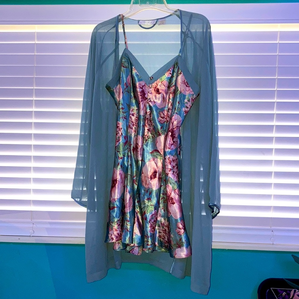 Lingerie Cacique silk pajama set